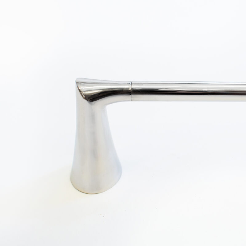 Acadia Towel Bar Close Up - PC